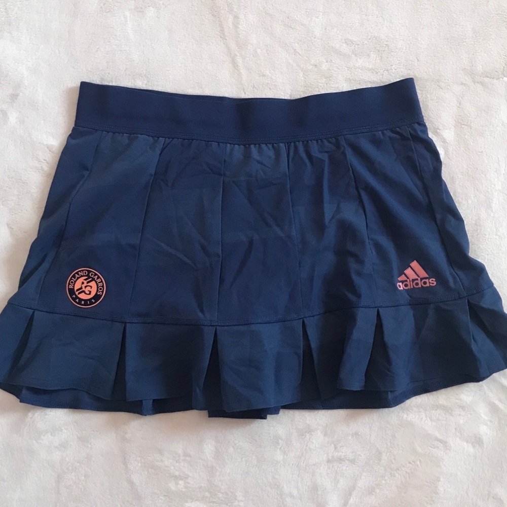 Adidas bottom ruffle skirt